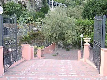 Apartment Carmelas *