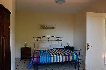 公寓 Carmelas 陶尔米纳