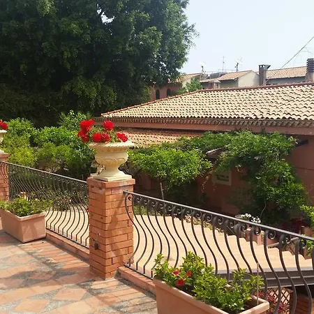 Carmelas Lejlighed Taormina