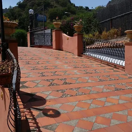 Carmelas Apartmán